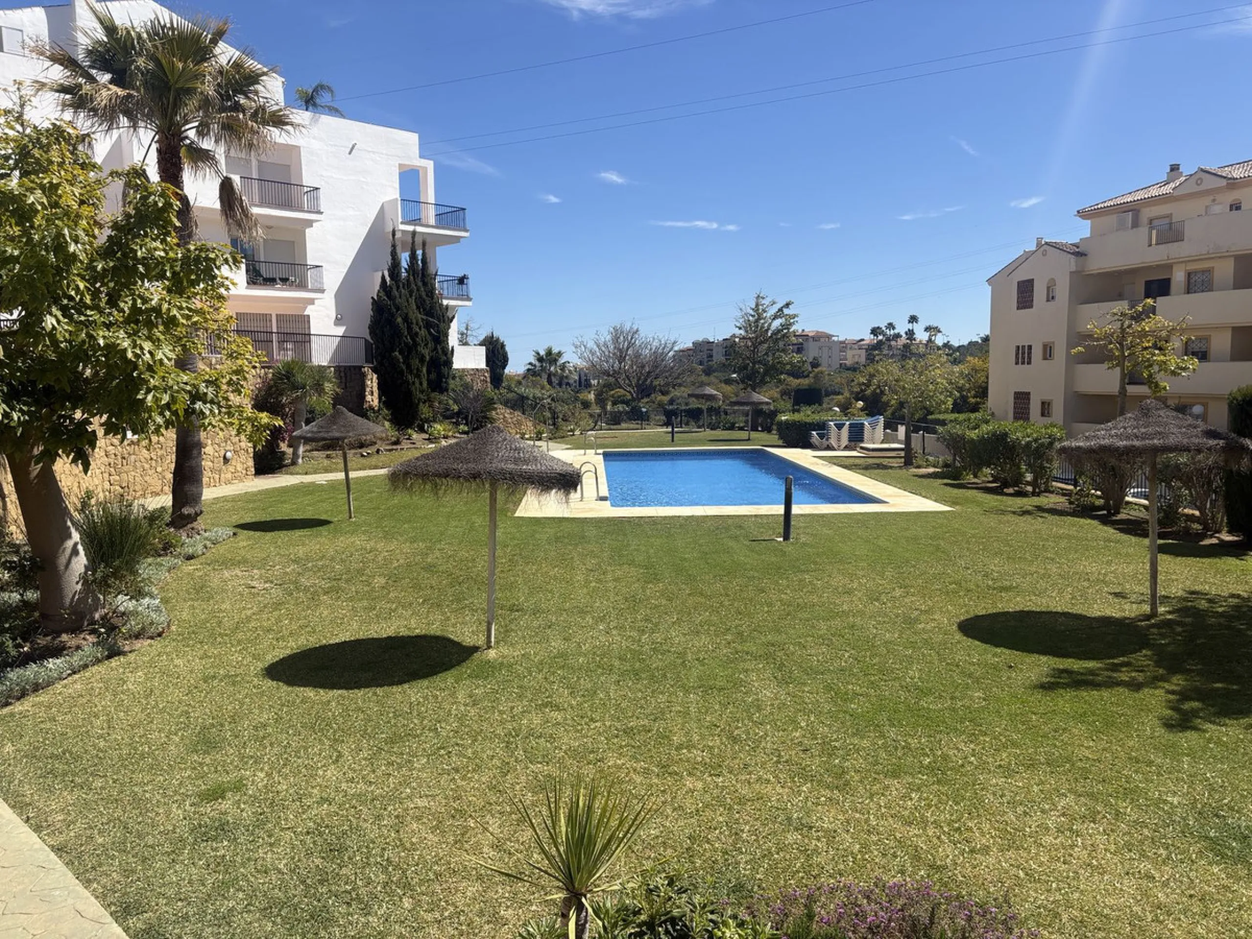 Apartment - Ground Floor Apartment в продаже в Mijas, Málaga. В доме 3 спален и 2 ванных комнат. Площадь дома 146 м²