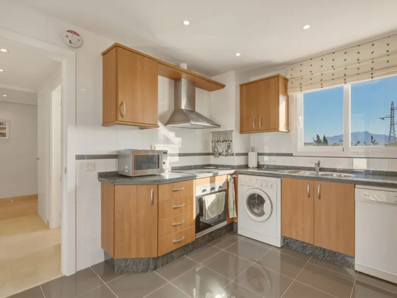 Spacious penthouse in Dunas Green, corner unit.