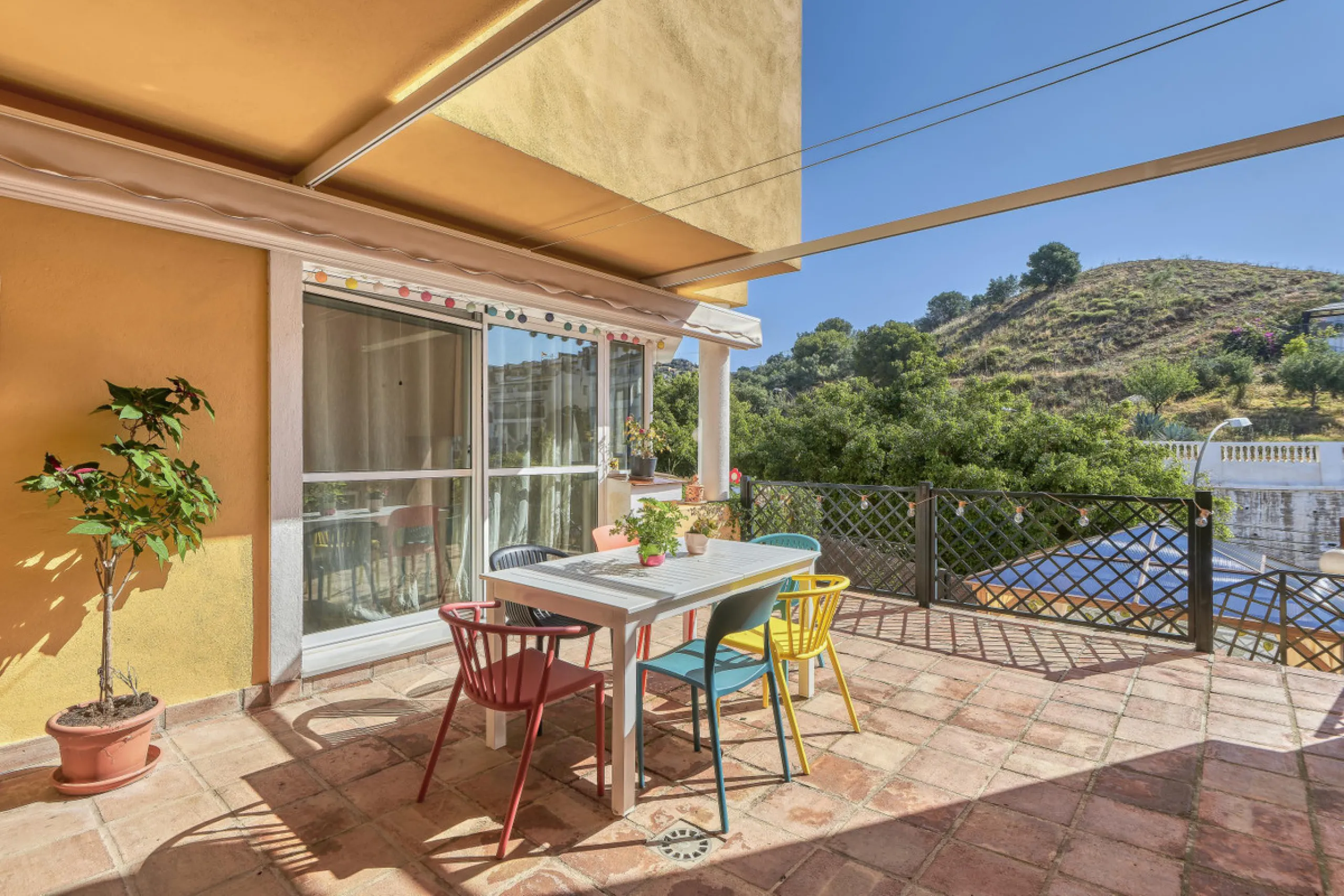 **Exclusive Corner Semi-Detached Home Just 400 Metres from the Sea**