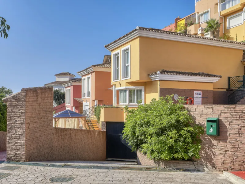 **Exclusive Corner Semi-Detached Home Just 400 Metres from the Sea**