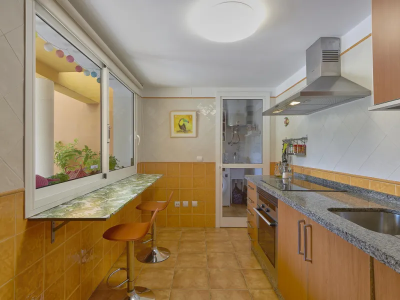 **Exclusive Corner Semi-Detached Home Just 400 Metres from the Sea**