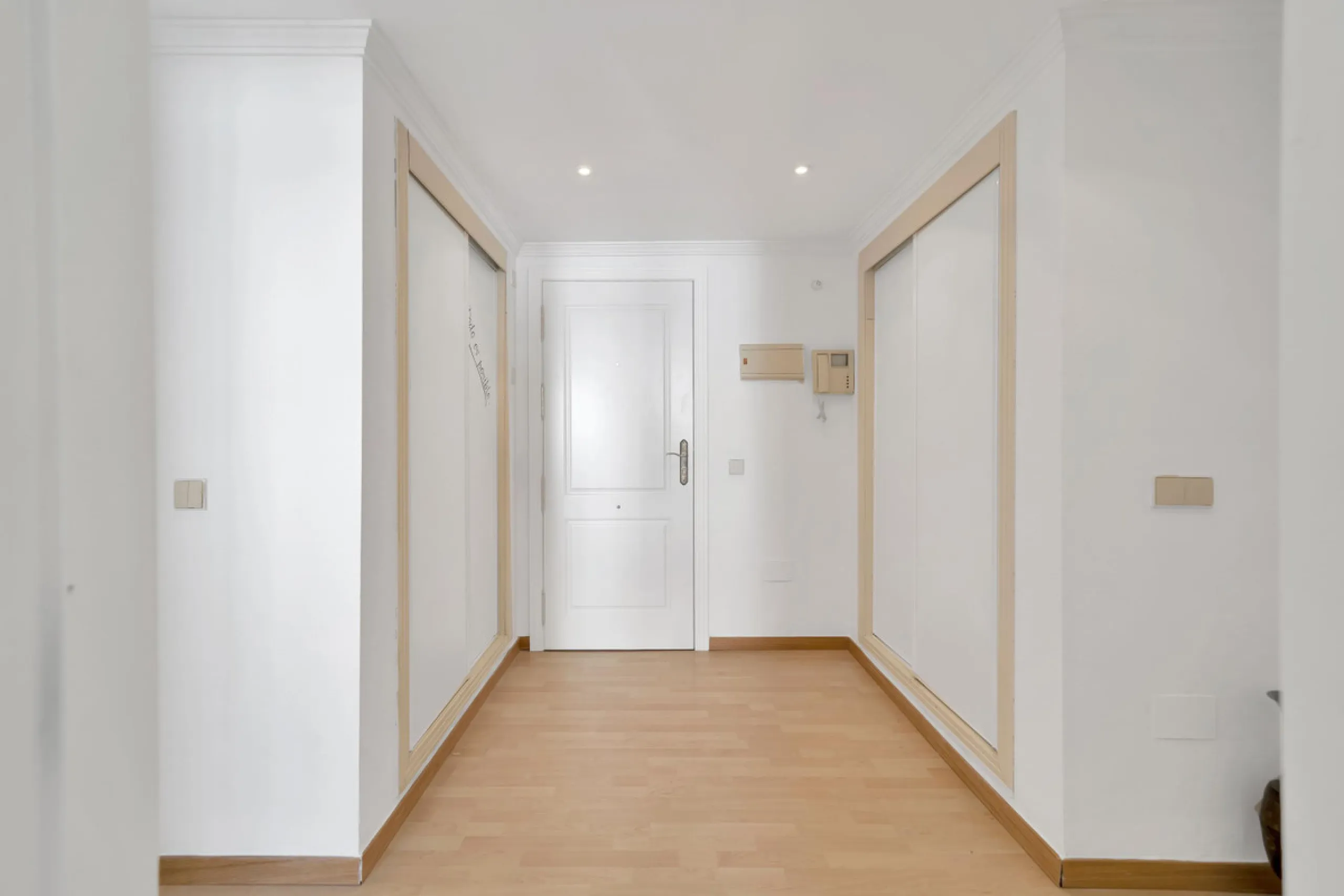 Golden Mile Apartment with Sea Views in Pinos de Nagüeles