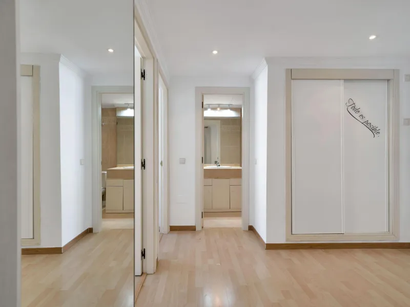 Golden Mile Apartment with Sea Views in Pinos de Nagüeles