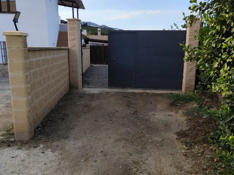 Plot - Land в продаже в Alora, Málaga. Площадь участка 7884 м²
