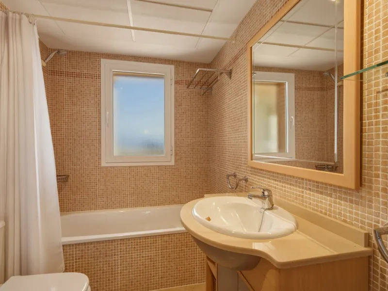 Spacious penthouse in Dunas Green, corner unit.