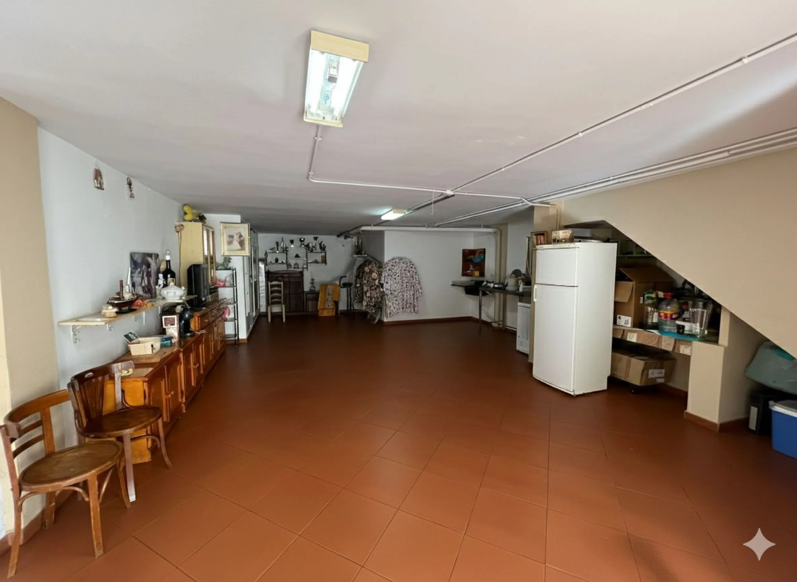 ???? House on Calle Río Genil: Space, Light, and Versatility