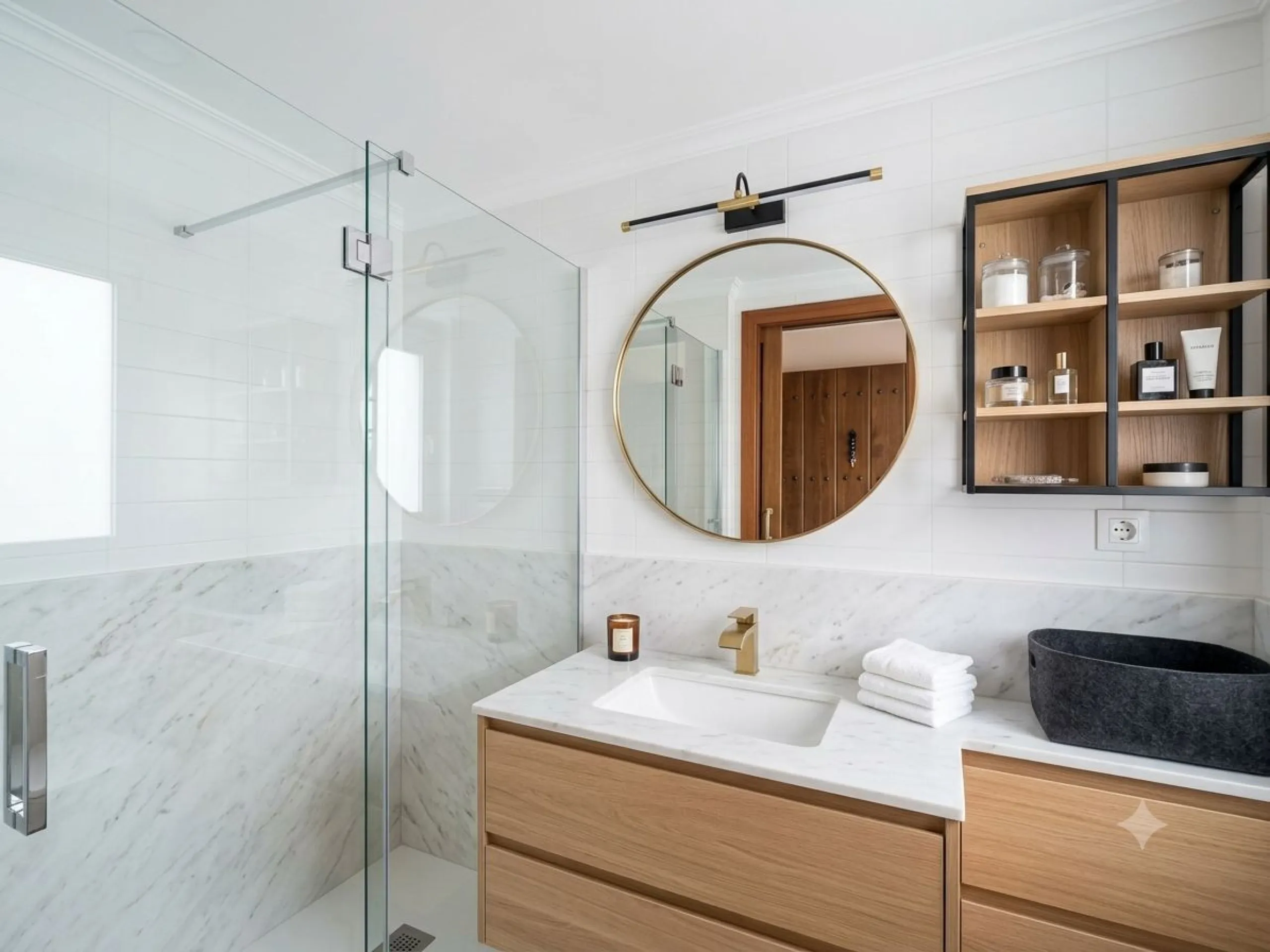 ???? House on Calle Río Genil: Space, Light, and Versatility