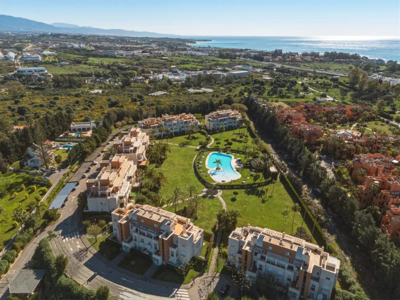Spacious penthouse in Dunas Green, corner unit.