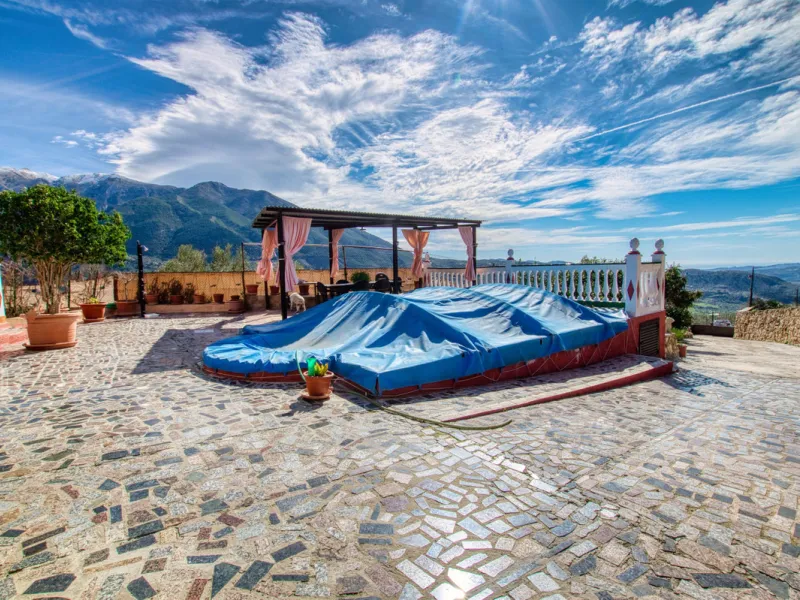 Unique opportunity in Alcaucín!