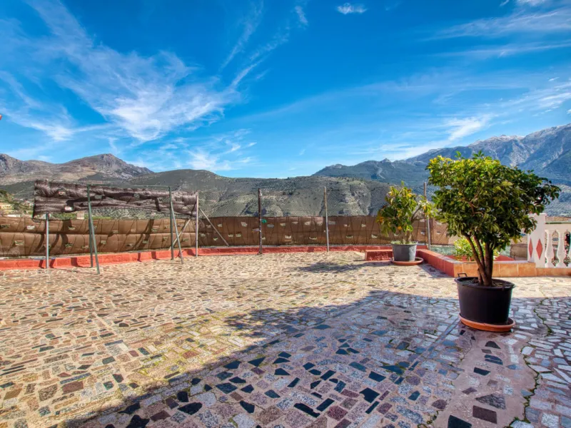 Unique opportunity in Alcaucín!