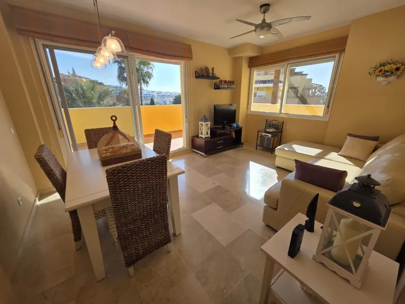 Stunning Apartment with Expansive Terrace in La Cala de Mijas