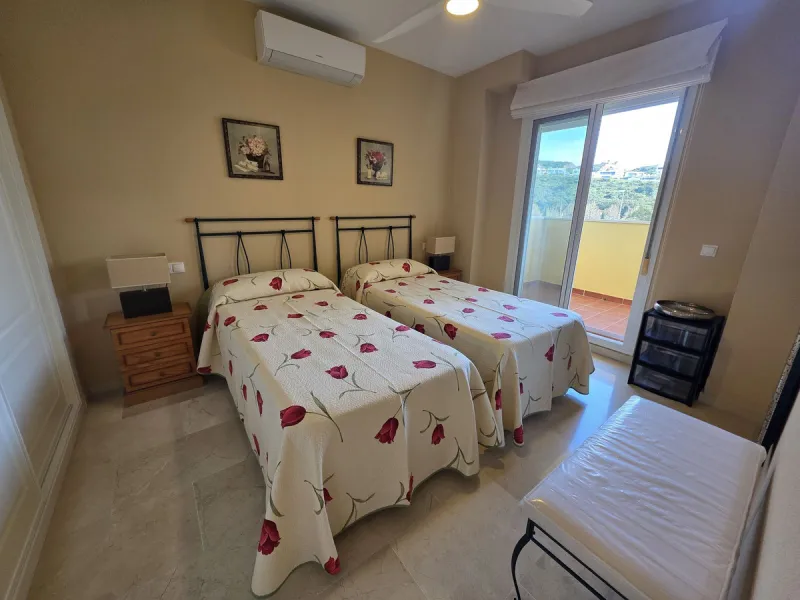 Stunning Apartment with Expansive Terrace in La Cala de Mijas