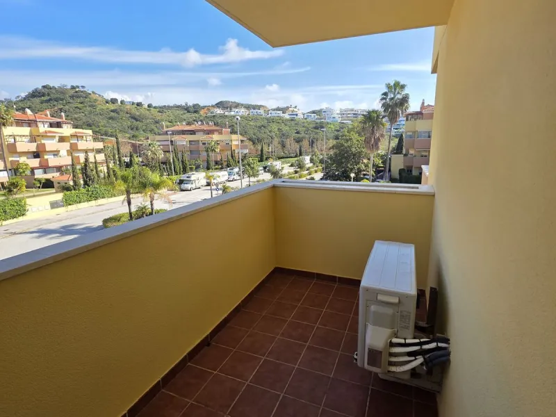 Stunning Apartment with Expansive Terrace in La Cala de Mijas