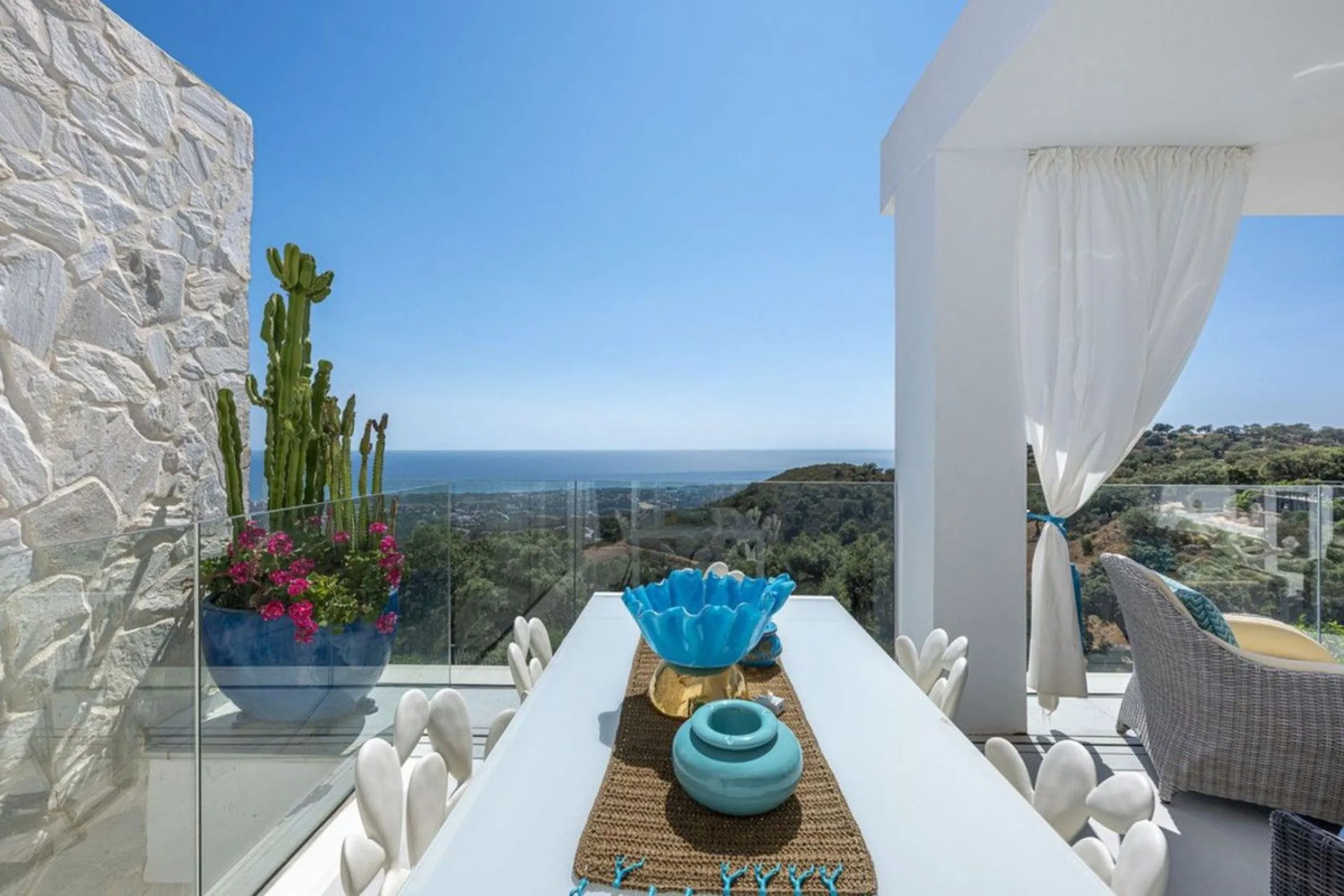 Townhouse with Panoramic Sea Views in La Mairena, East Marbella