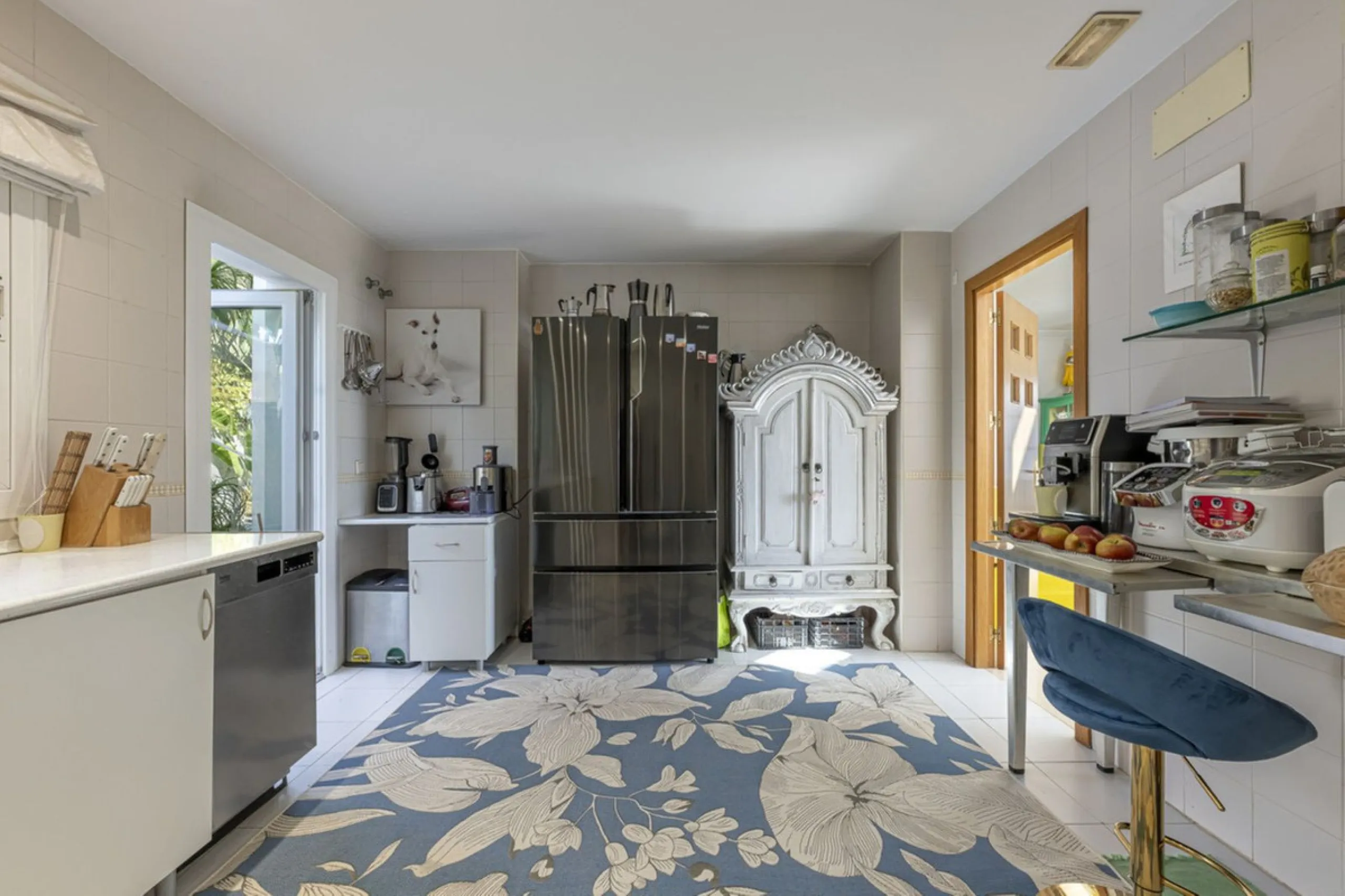 Townhouse with Panoramic Sea Views in La Mairena, East Marbella