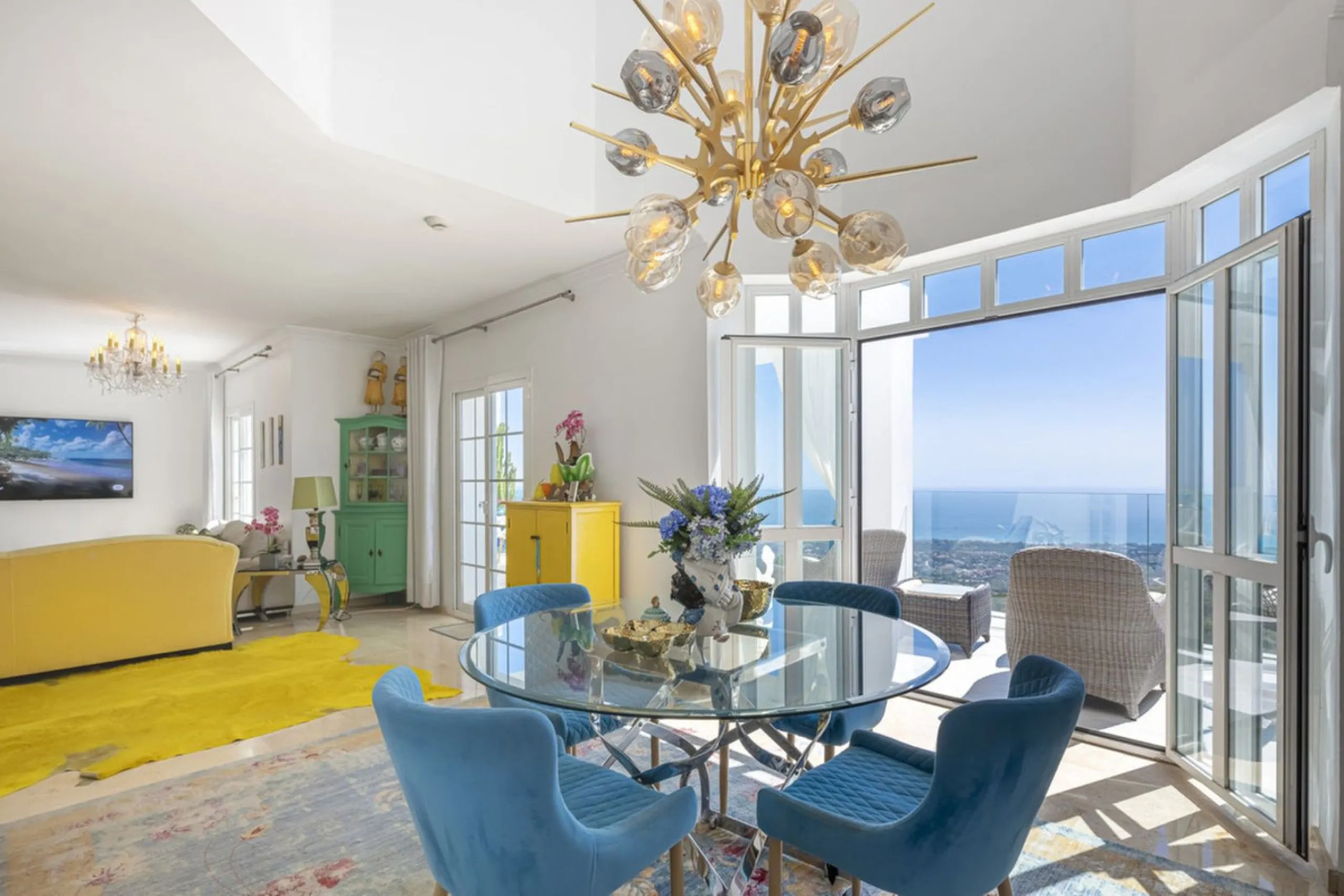Townhouse with Panoramic Sea Views in La Mairena, East Marbella