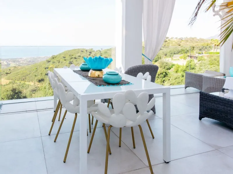 Townhouse with Panoramic Sea Views in La Mairena, East Marbella