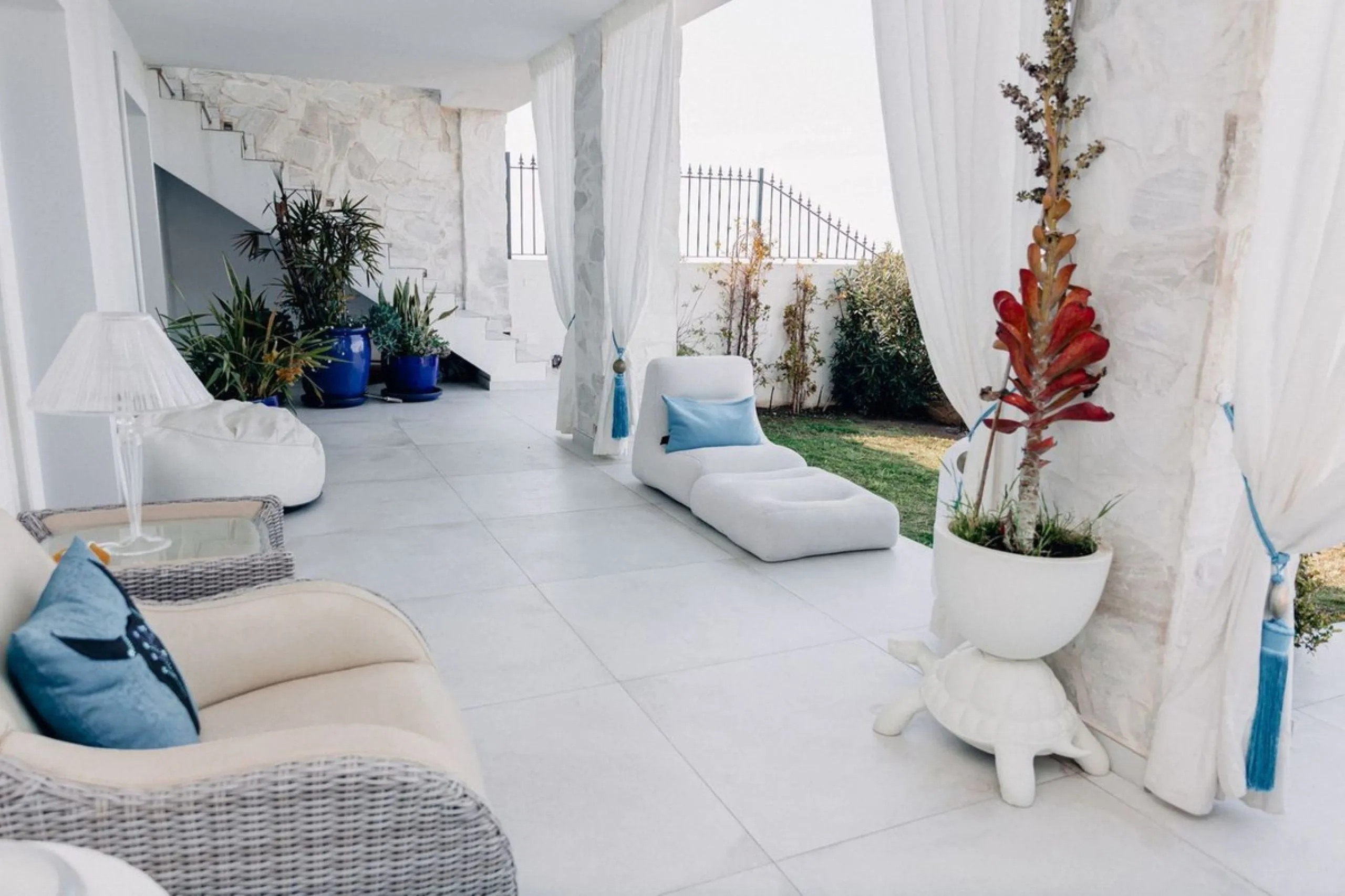 Townhouse with Panoramic Sea Views in La Mairena, East Marbella