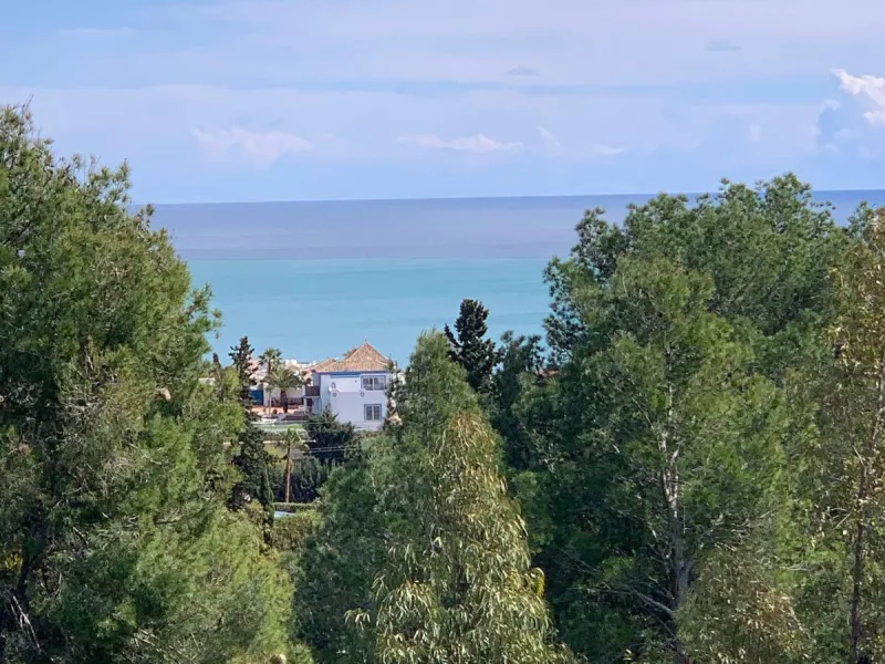 Exclusive Plot with Luxury Villa Project in Benalmádena