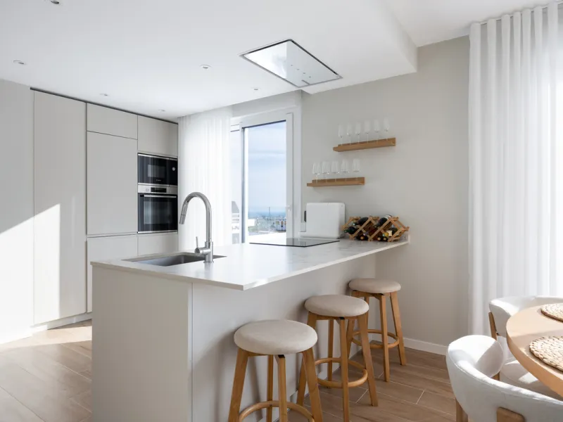 Apartment - Penthouse в продаже в Marbella, Málaga. В доме 4 спален и 2 ванных комнат. Площадь дома 116 м²