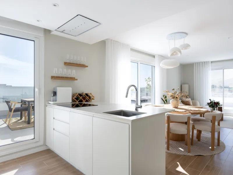 Apartment - Penthouse в продаже в Marbella, Málaga. В доме 4 спален и 2 ванных комнат. Площадь дома 116 м²