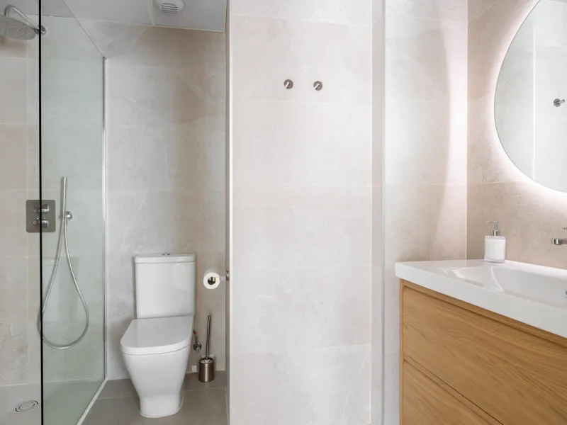Apartment - Penthouse в продаже в Marbella, Málaga. В доме 4 спален и 2 ванных комнат. Площадь дома 116 м²