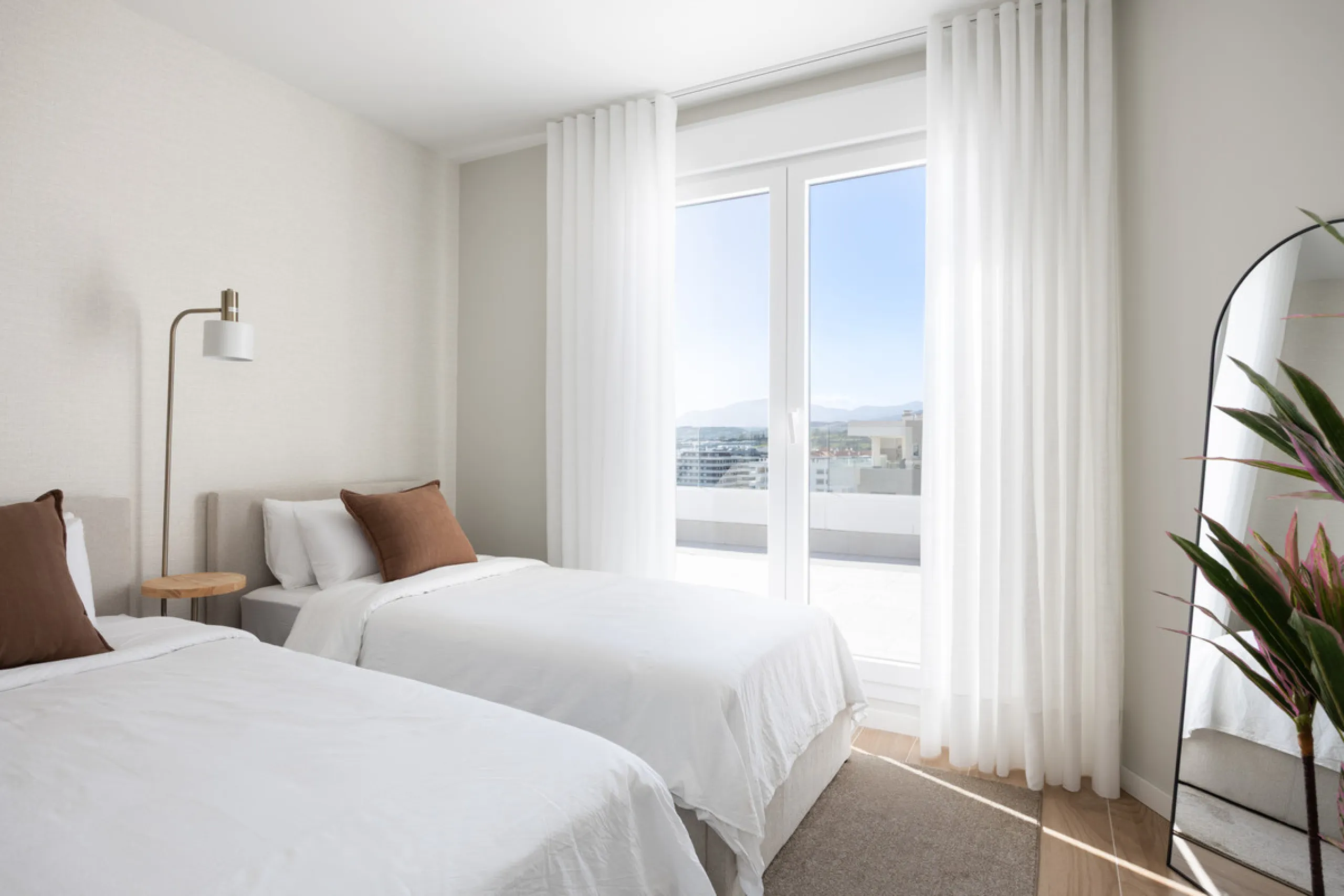Apartment - Penthouse в продаже в Marbella, Málaga. В доме 4 спален и 2 ванных комнат. Площадь дома 116 м²