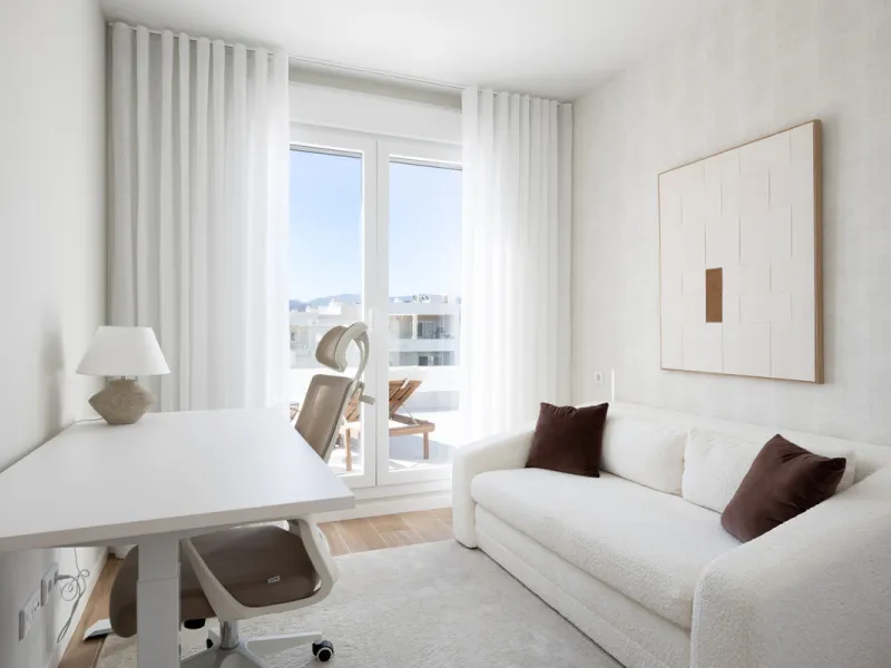 Apartment - Penthouse в продаже в Marbella, Málaga. В доме 4 спален и 2 ванных комнат. Площадь дома 116 м²