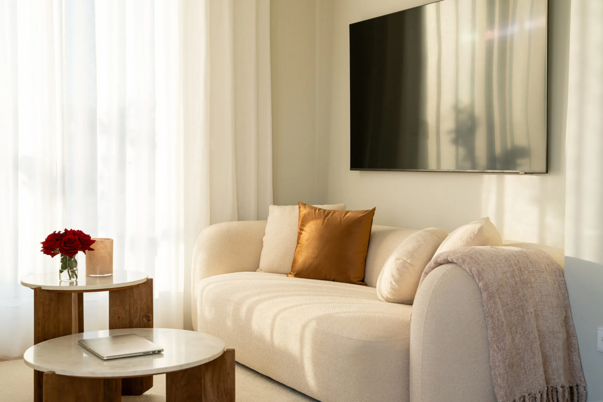 Apartment - Penthouse в продаже в Marbella, Málaga. В доме 4 спален и 2 ванных комнат. Площадь дома 116 м²