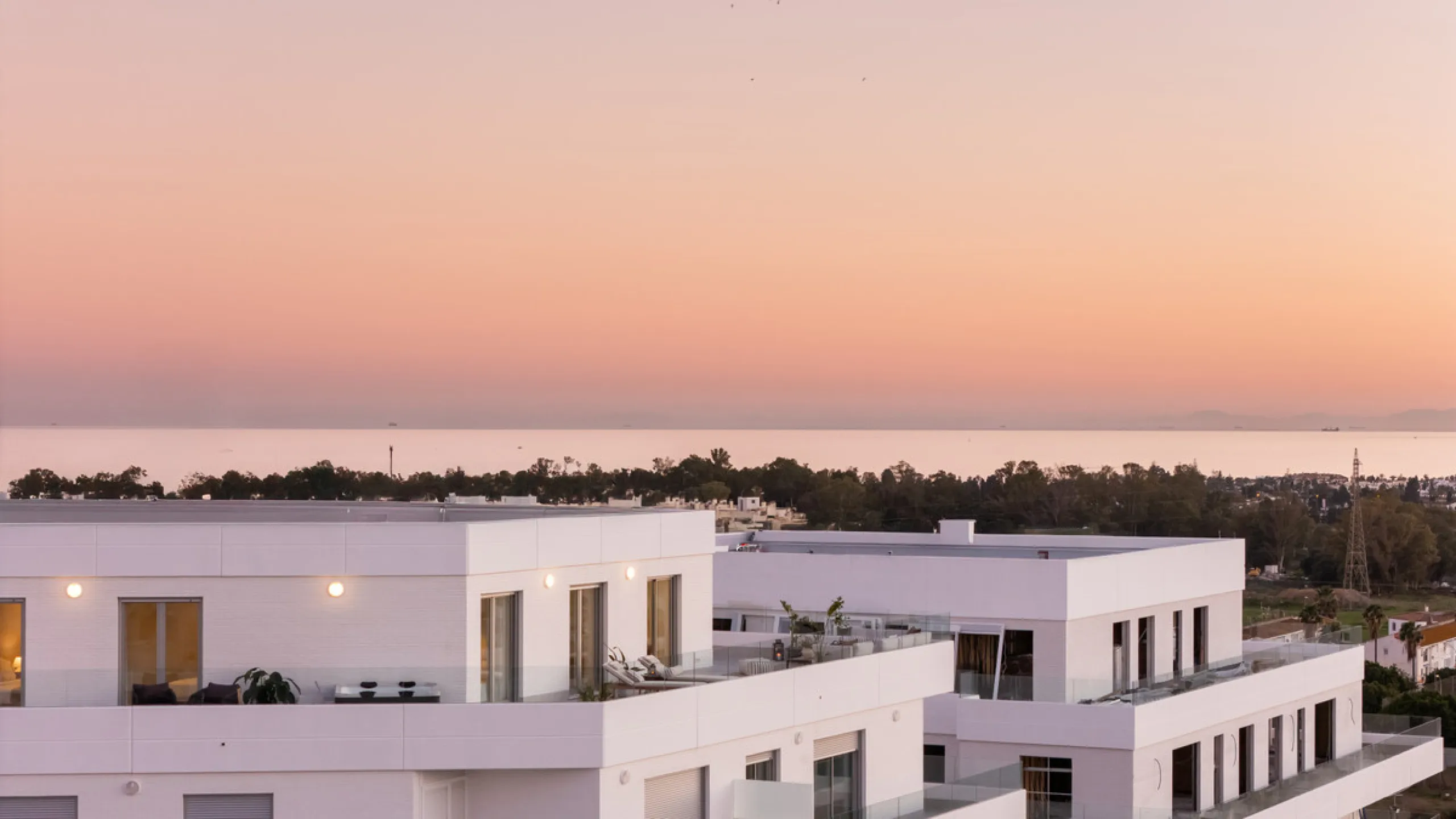 Apartment - Penthouse в продаже в Marbella, Málaga. В доме 4 спален и 2 ванных комнат. Площадь дома 116 м²