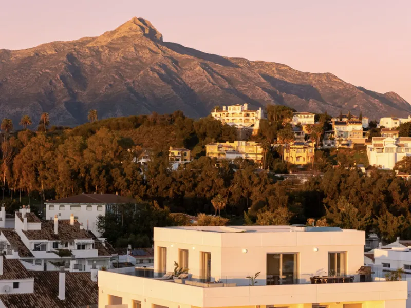 Apartment - Penthouse в продаже в Marbella, Málaga. В доме 4 спален и 2 ванных комнат. Площадь дома 116 м²