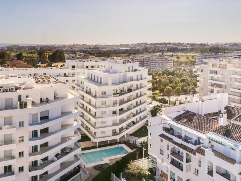 Apartment - Penthouse в продаже в Marbella, Málaga. В доме 4 спален и 2 ванных комнат. Площадь дома 116 м²
