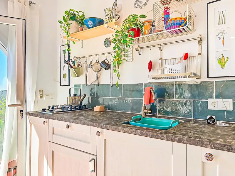 This beautiful modern villa with 5 bedrooms and 3 bathrooms enjoys an enviable elevated position above the charming white village of Cómpeta, offering sweeping views of the Mediterranean Sea, rolling countryside, and the village rooftops below. Stylish, s