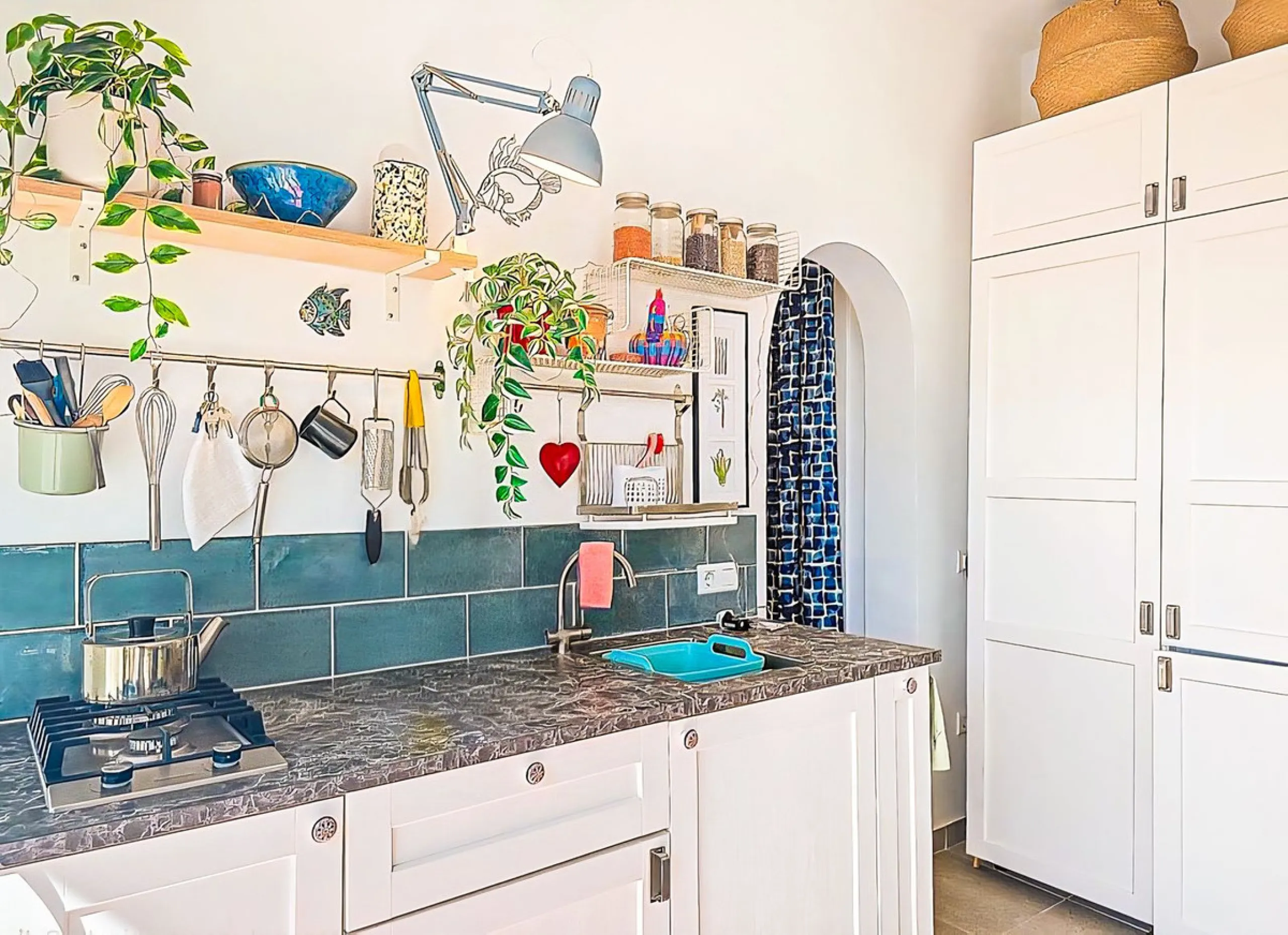 This beautiful modern villa with 5 bedrooms and 3 bathrooms enjoys an enviable elevated position above the charming white village of Cómpeta, offering sweeping views of the Mediterranean Sea, rolling countryside, and the village rooftops below. Stylish, s
