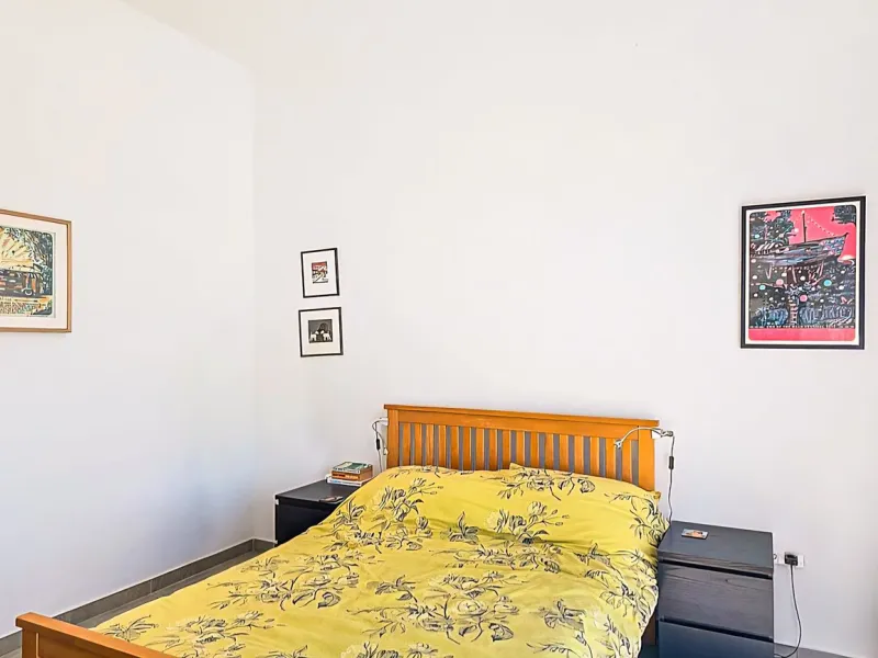 This beautiful modern villa with 5 bedrooms and 3 bathrooms enjoys an enviable elevated position above the charming white village of Cómpeta, offering sweeping views of the Mediterranean Sea, rolling countryside, and the village rooftops below. Stylish, s