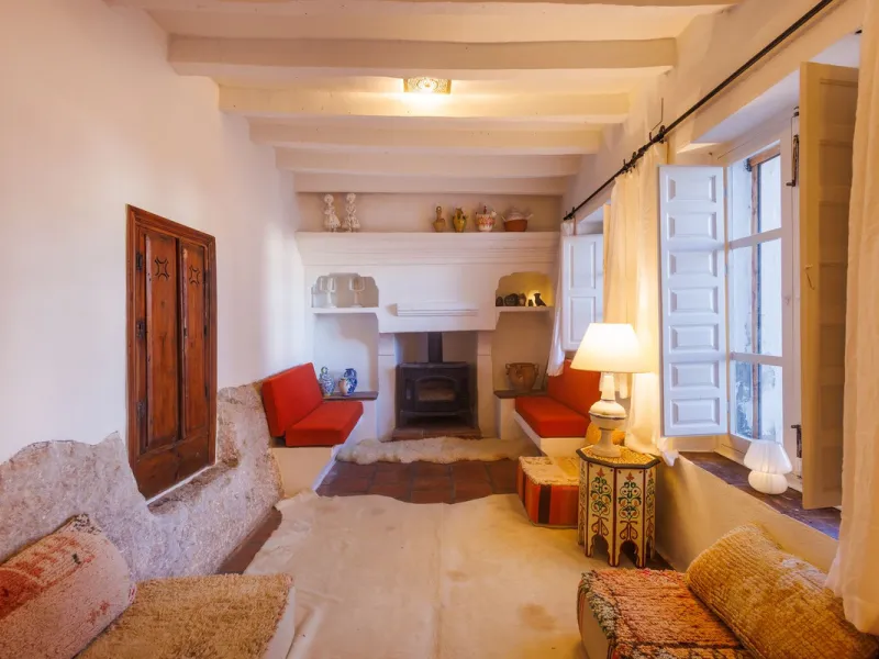 House - Semi-Detached House в продаже в Comares, Málaga. В доме 6 спален и 3 ванных комнат. Площадь дома 274 м². Площадь участка 966 м²