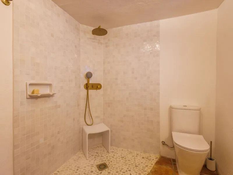 House - Semi-Detached House в продаже в Comares, Málaga. В доме 6 спален и 3 ванных комнат. Площадь дома 274 м². Площадь участка 966 м²