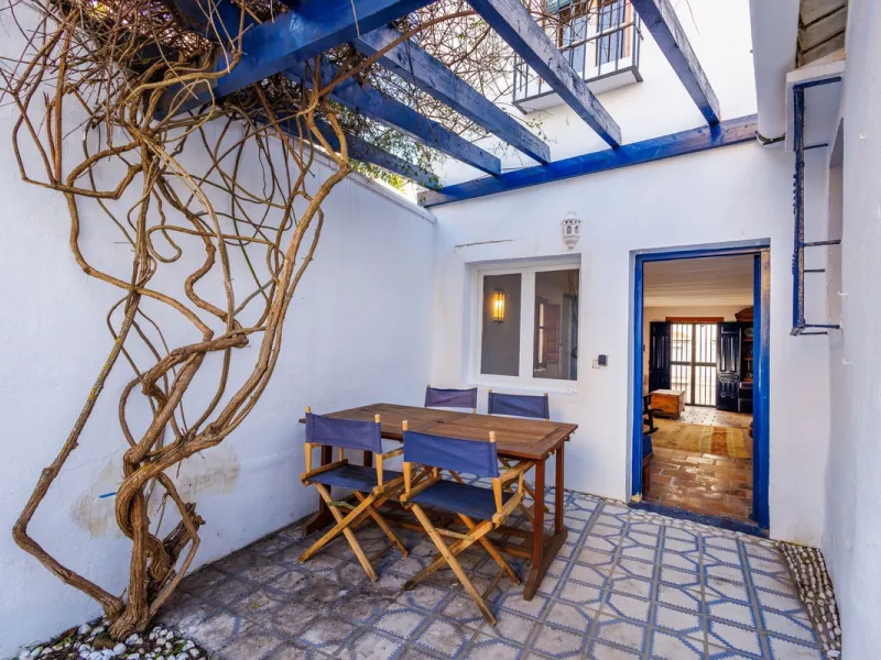 House - Semi-Detached House в продаже в Comares, Málaga. В доме 6 спален и 3 ванных комнат. Площадь дома 274 м². Площадь участка 966 м²