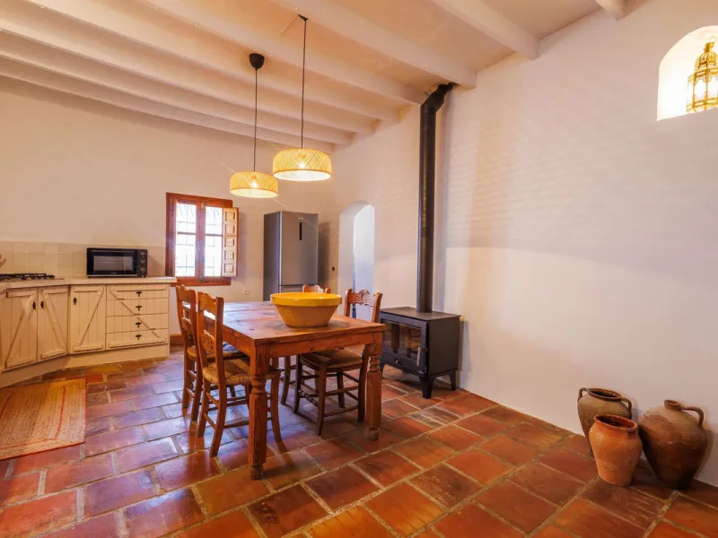 House - Semi-Detached House в продаже в Comares, Málaga. В доме 6 спален и 3 ванных комнат. Площадь дома 274 м². Площадь участка 966 м²