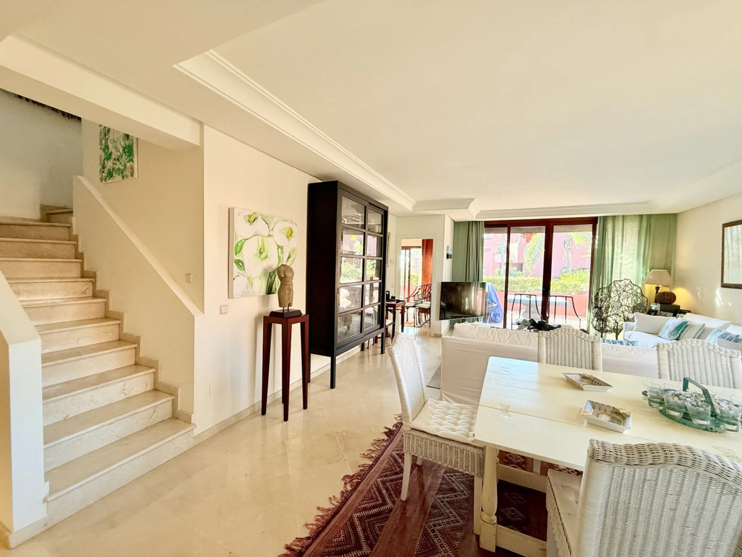 Discover your oasis by the sea!