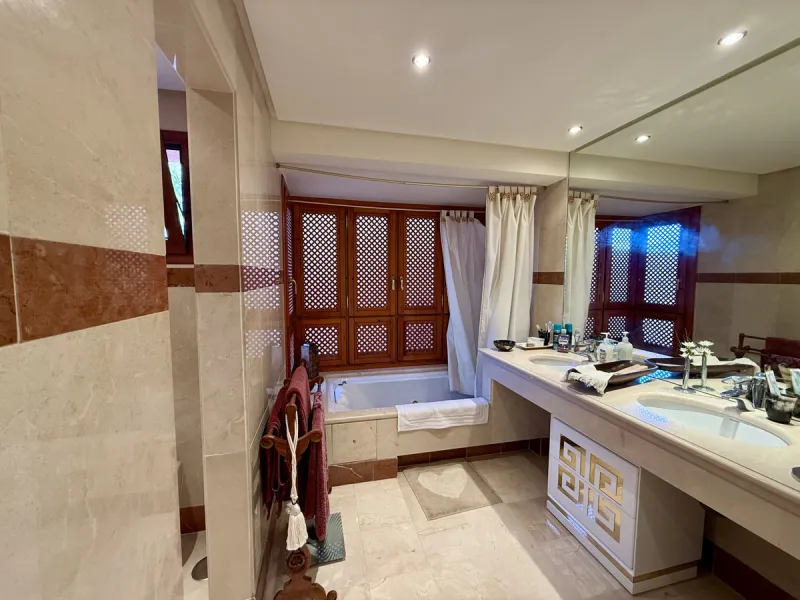 Discover your oasis by the sea!
