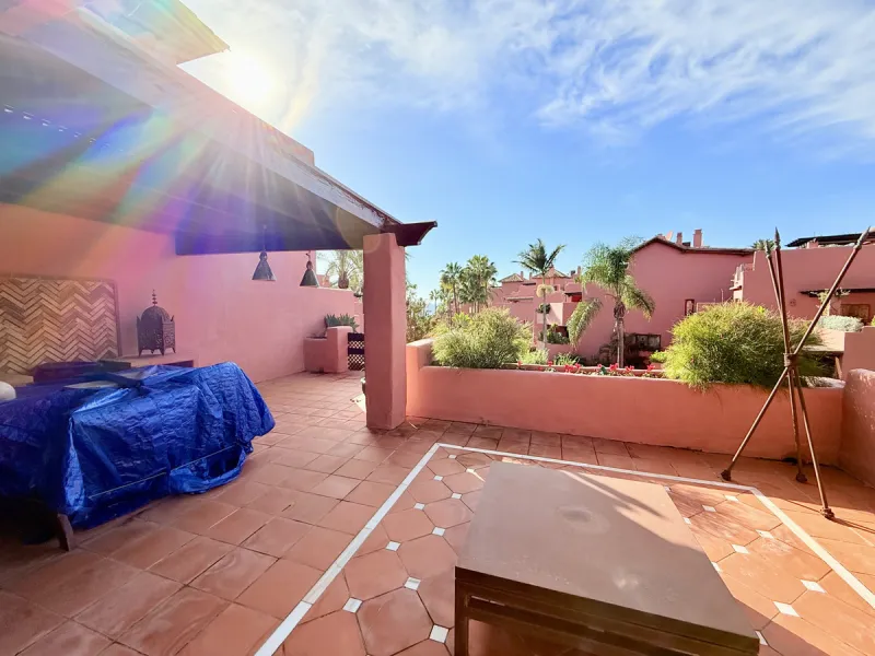 Discover your oasis by the sea!