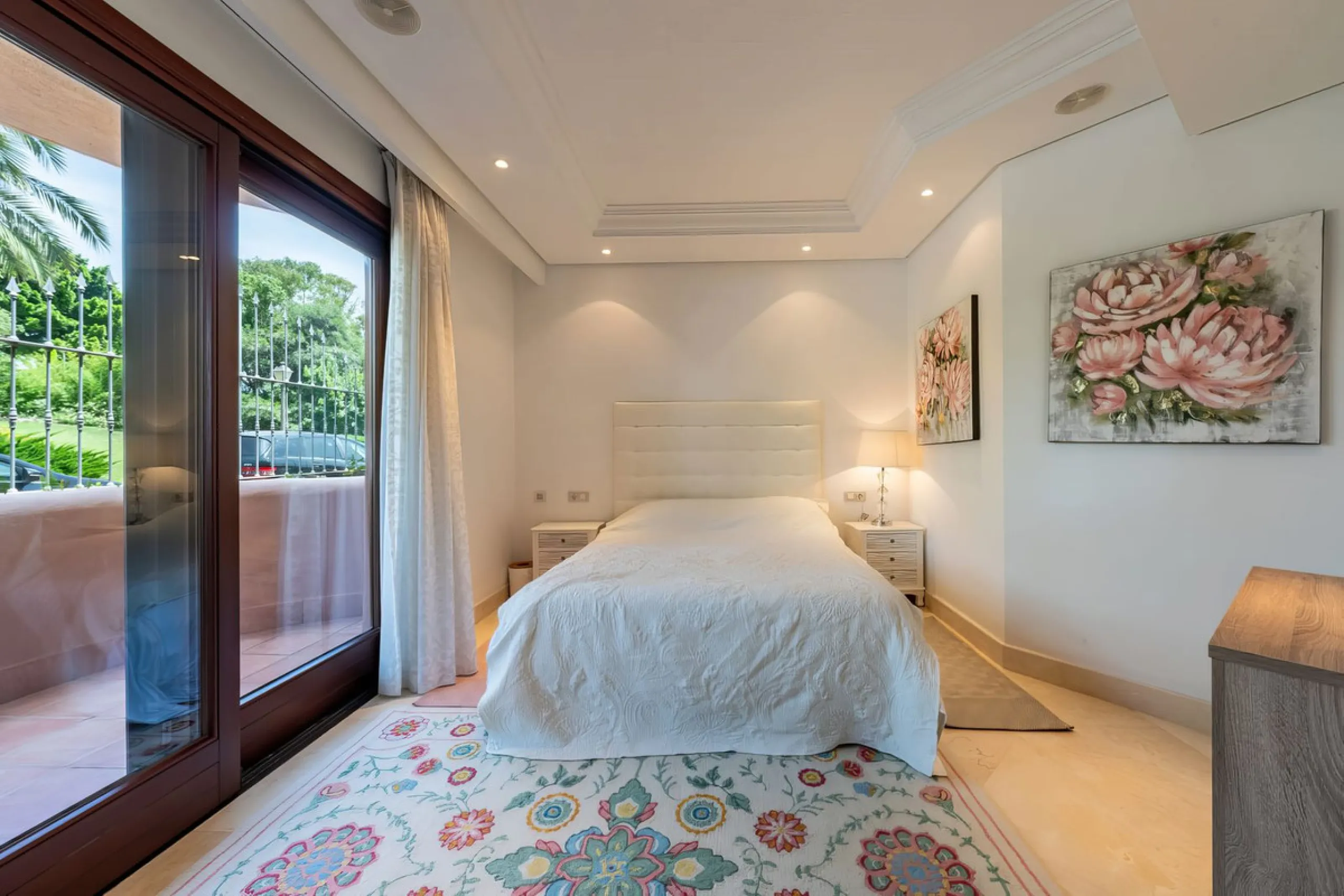 Apartment - Ground Floor Apartment в продаже в Estepona, Málaga. В доме 3 спален и 2 ванных комнат. Площадь дома 110 м²