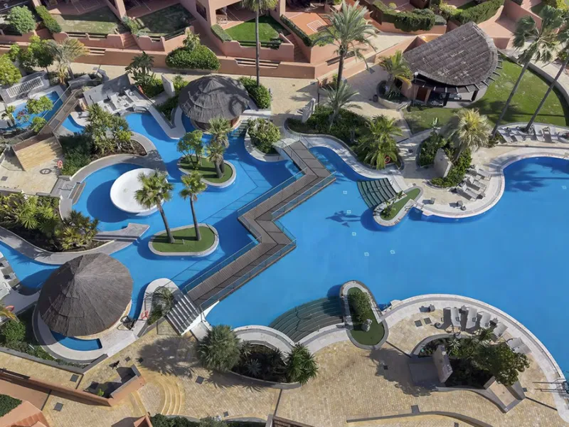 Apartment - Ground Floor Apartment в продаже в Estepona, Málaga. В доме 3 спален и 2 ванных комнат. Площадь дома 110 м²
