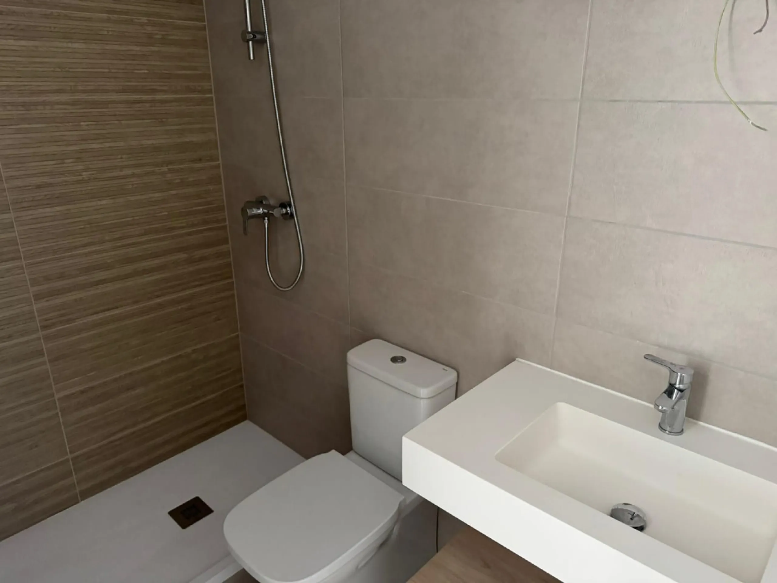 Apartment - Penthouse в продаже в Estepona, Málaga. В доме 2 спален и 2 ванных комнат. Площадь дома 145 м²