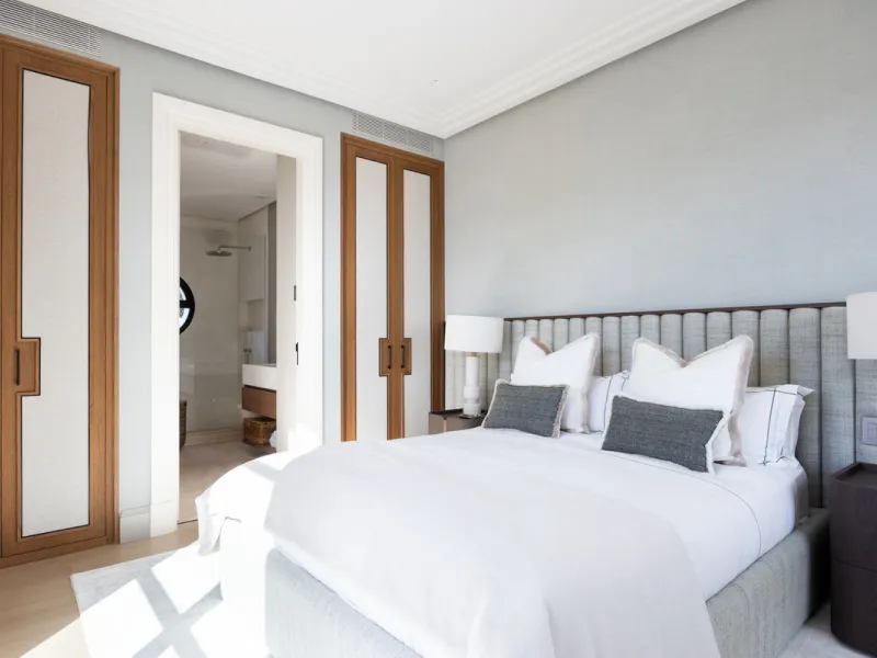 House - Detached Villa в продаже в Marbella, Málaga. В доме 6 спален и 7 ванных комнат. Площадь дома 1000 м². Площадь участка 1770 м²