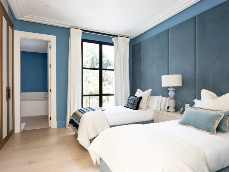 House - Detached Villa в продаже в Marbella, Málaga. В доме 6 спален и 7 ванных комнат. Площадь дома 1000 м². Площадь участка 1770 м²