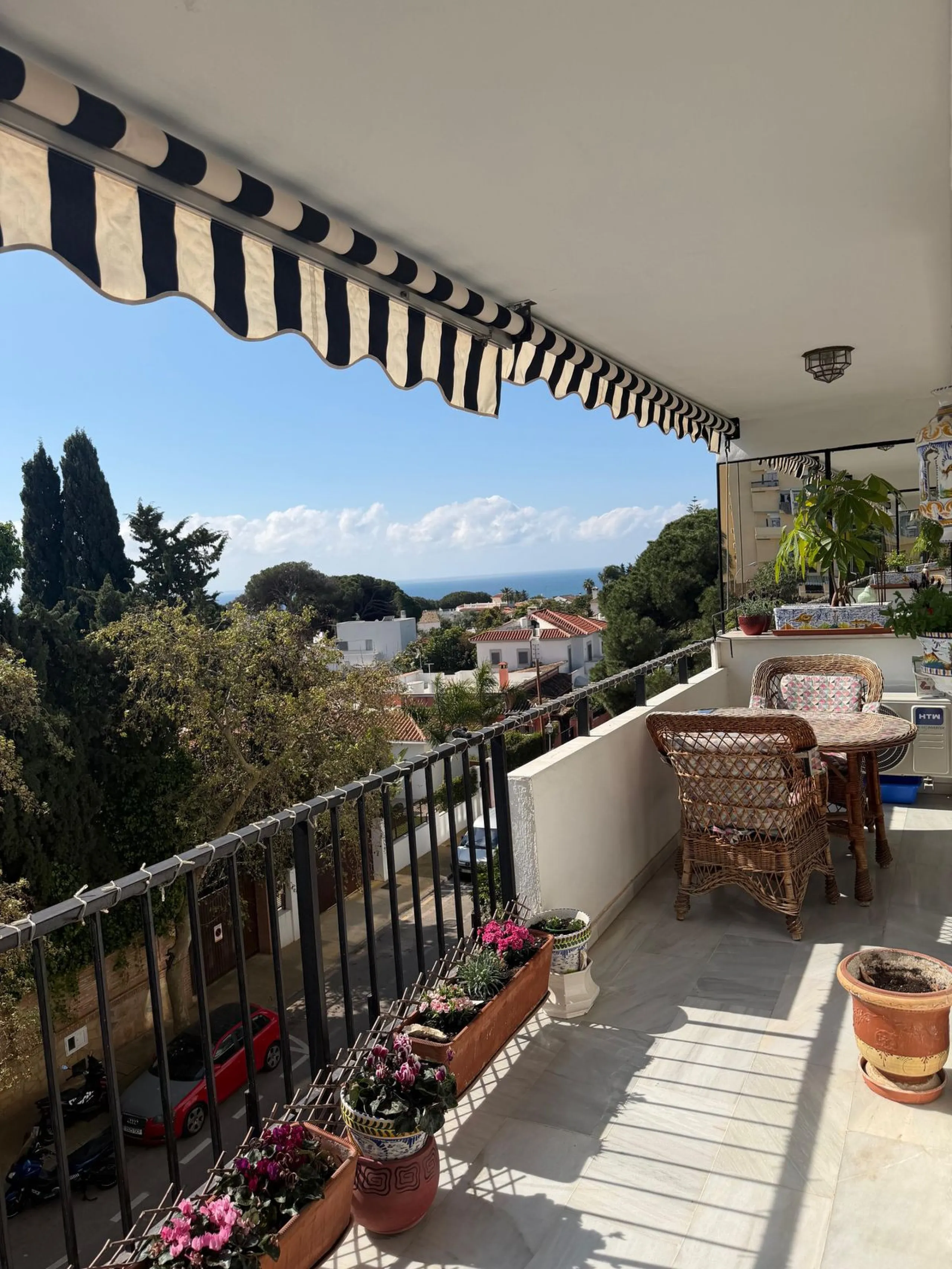 Apartment - Middle Floor Apartment в продаже в Marbella, Málaga. В доме 1 спален и 1 ванных комнат. Площадь дома 93 м²