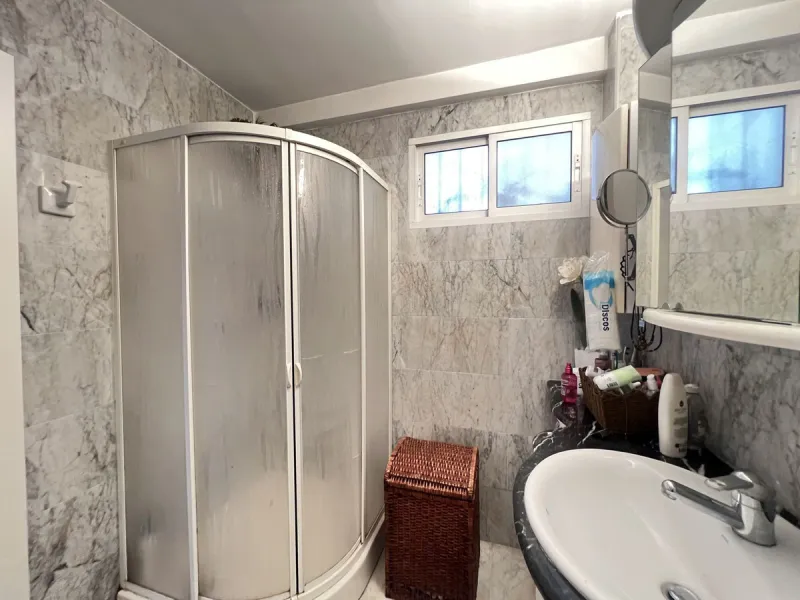 Apartment - Middle Floor Apartment в продаже в Marbella, Málaga. В доме 1 спален и 1 ванных комнат. Площадь дома 93 м²