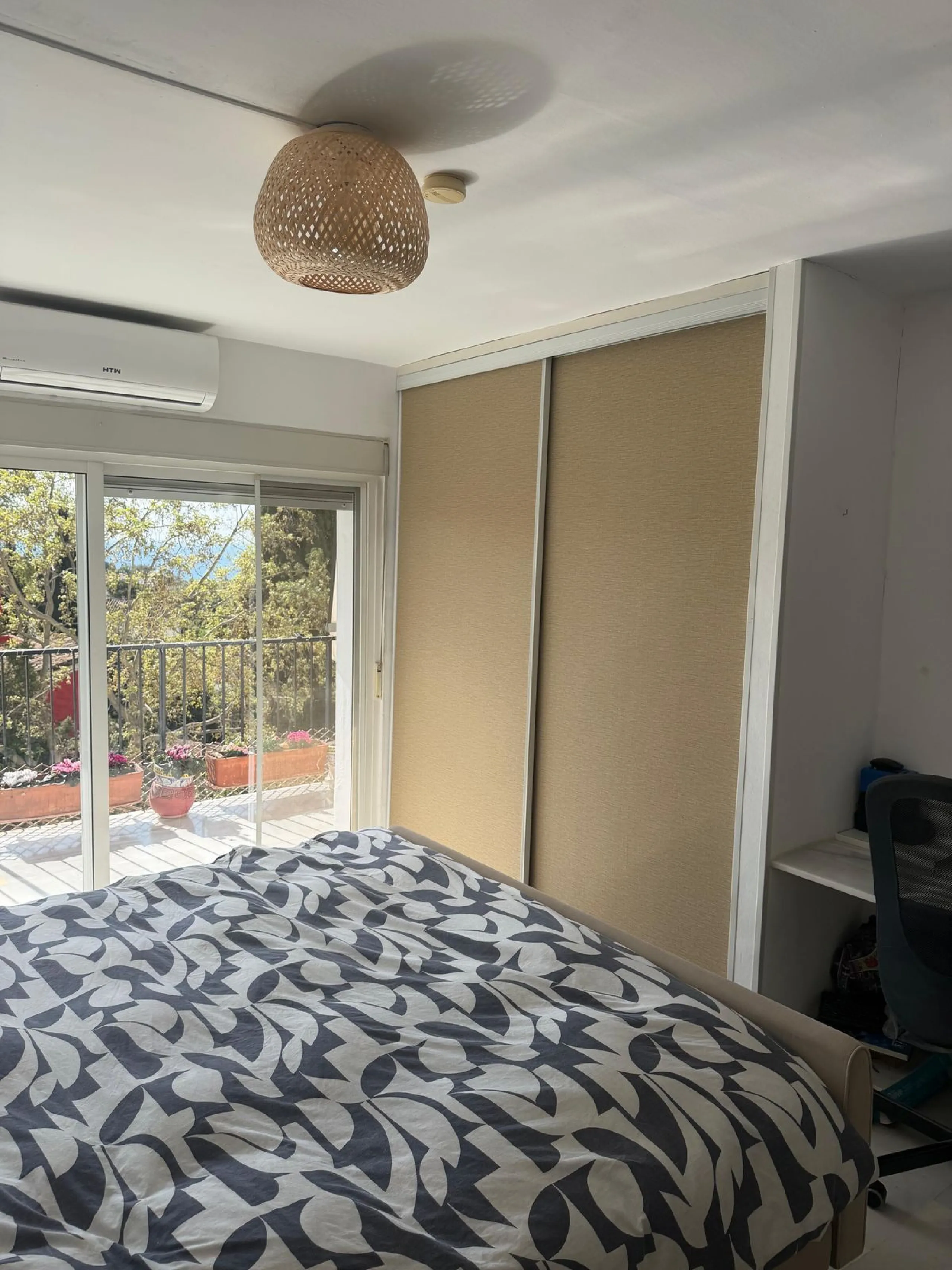 Apartment - Middle Floor Apartment в продаже в Marbella, Málaga. В доме 1 спален и 1 ванных комнат. Площадь дома 93 м²